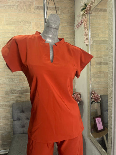 Modelo Samantha, Repelente strech, tallas XS a L  25 colores disponibles