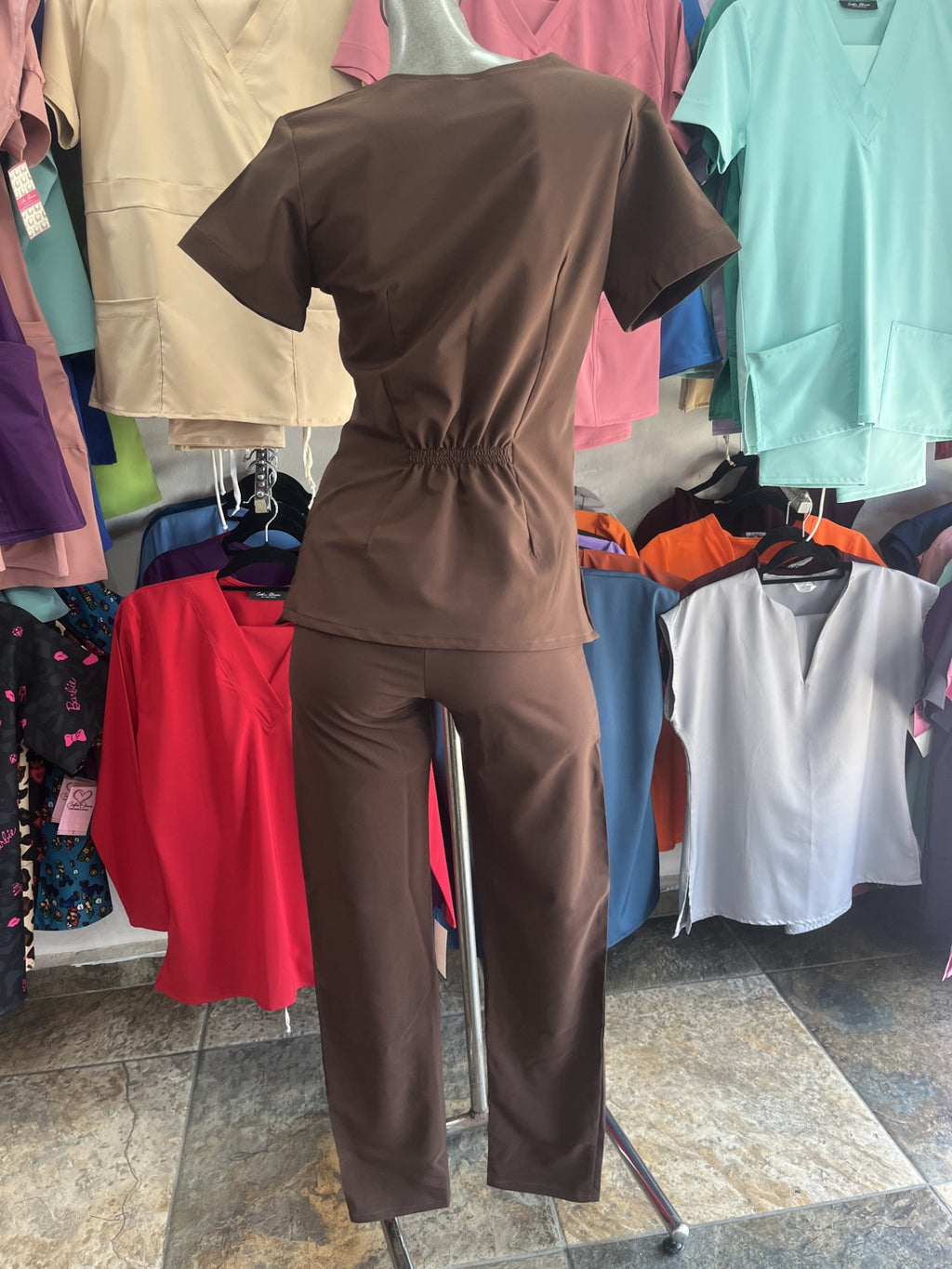 Modelo Salome, Bello y ultra femenino diseño!